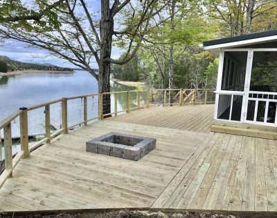 Unplug at our Lakehouse with Boat Ramp