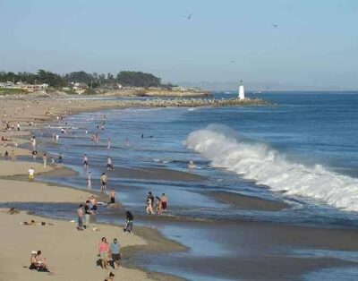 Romantic Cottage at Seabright Beach – Steps to the Sand