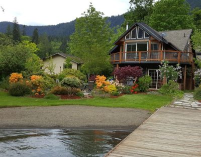 One of a Kind Lakefront Home