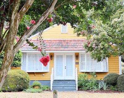 Private Cottage in Historic Yorktown (at Yorktown Cottages)