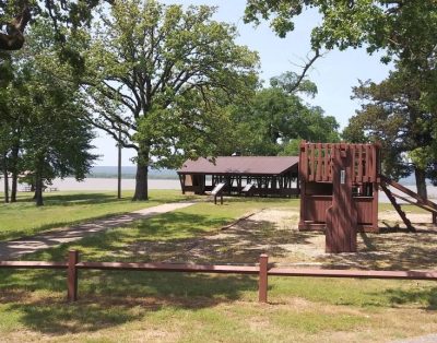 Get Away in your Truck or SUV to the Scenic and Secluded Whispering Pines Cabin