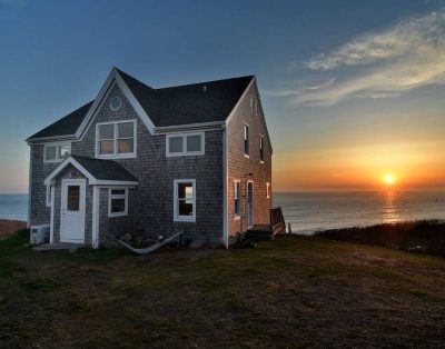 On the front, views of the surf