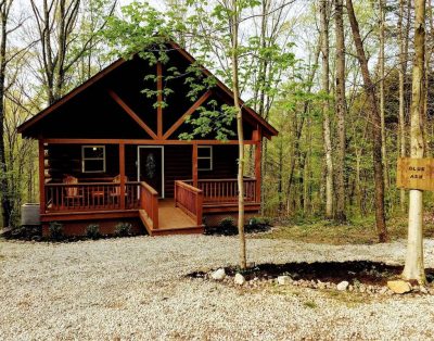 Hot tub, Log Fireplace, Large Fire pit, large decks