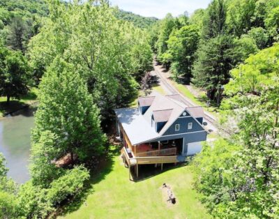 This house located in Tallmansville, WV