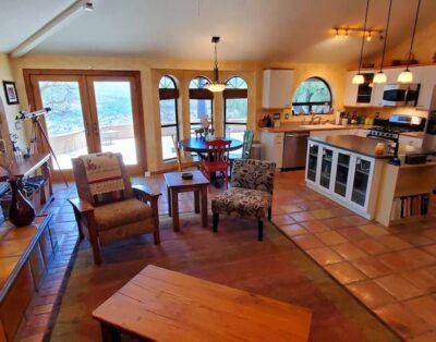 NEW! Stunning High Desert View in Secluded Mountain Setting