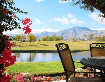 Luxury Lake Front PGA West Golf Course Townhome with Views/Private Courtyard Spa