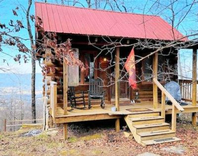 Log Cabin in the Clouds with a Million Dollar View