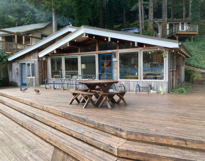 Rustic Lakefront Cabin