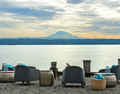 Secluded & sleek beachfront home where you can isolate and explore the outdoors