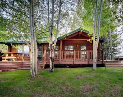 Mt Ranch with Private Hot Tub