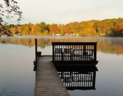 Lakefront Cottage On Quiet Lake, Private Dock, Private Beach Area, Boat Use