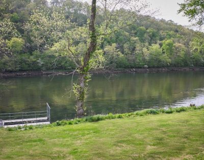 Private Dock and River Access!