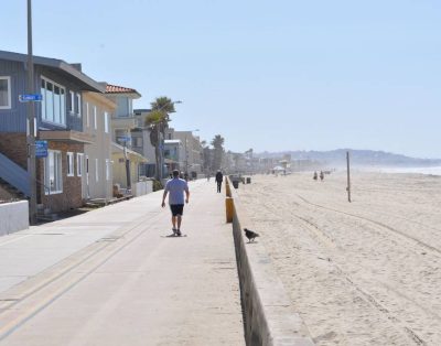 You’re just a few steps to the bay AND the beach! With central AC!