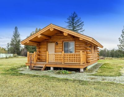 Studio Cabin with Firepit, Mountain Views, & Lots of Outdoor Space