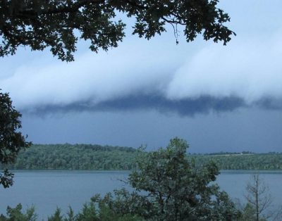 Lakeside Hideaway, Log Home On Bull Shoals Lake