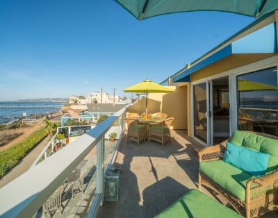 Oceanfront luxury condo with amazing views- Parking included!