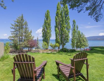 7 Day DISCOUNTED RATE GORGOUS LAKE FRONT. WIFI, SPA, FIRE PIT