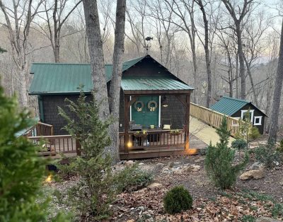 Lakeside Retreat on Lake Lanier