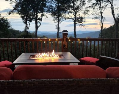 Get-Away Mountain Cabin. Hot Tub, Sunset Mtn. Views, Game Room, Near Asheville