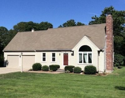 Charming Classic Cape Home Bordering Bike Trail-Family Friendly In Harwich