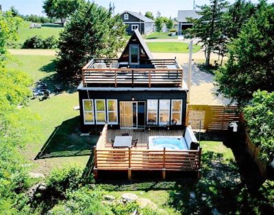 A-Frame with Hot Tub, Lake View